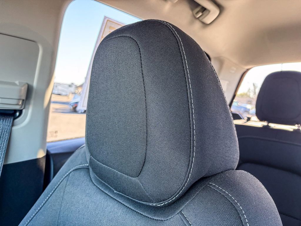 Used 2016 Chevrolet Colorado LT w/ LT Convenience Package image 52