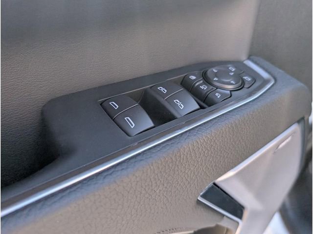 New 2025 GMC Sierra 3500 Denali w/ Denali Reserve Package image 17