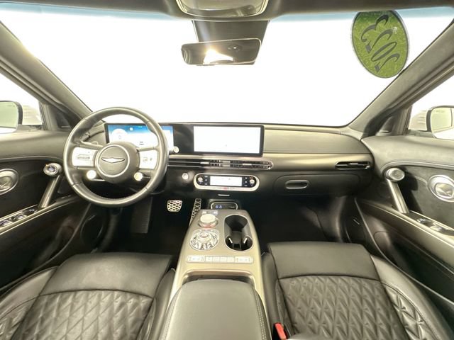 Used 2023 Genesis GV60 Performance AWD/4WD image 3