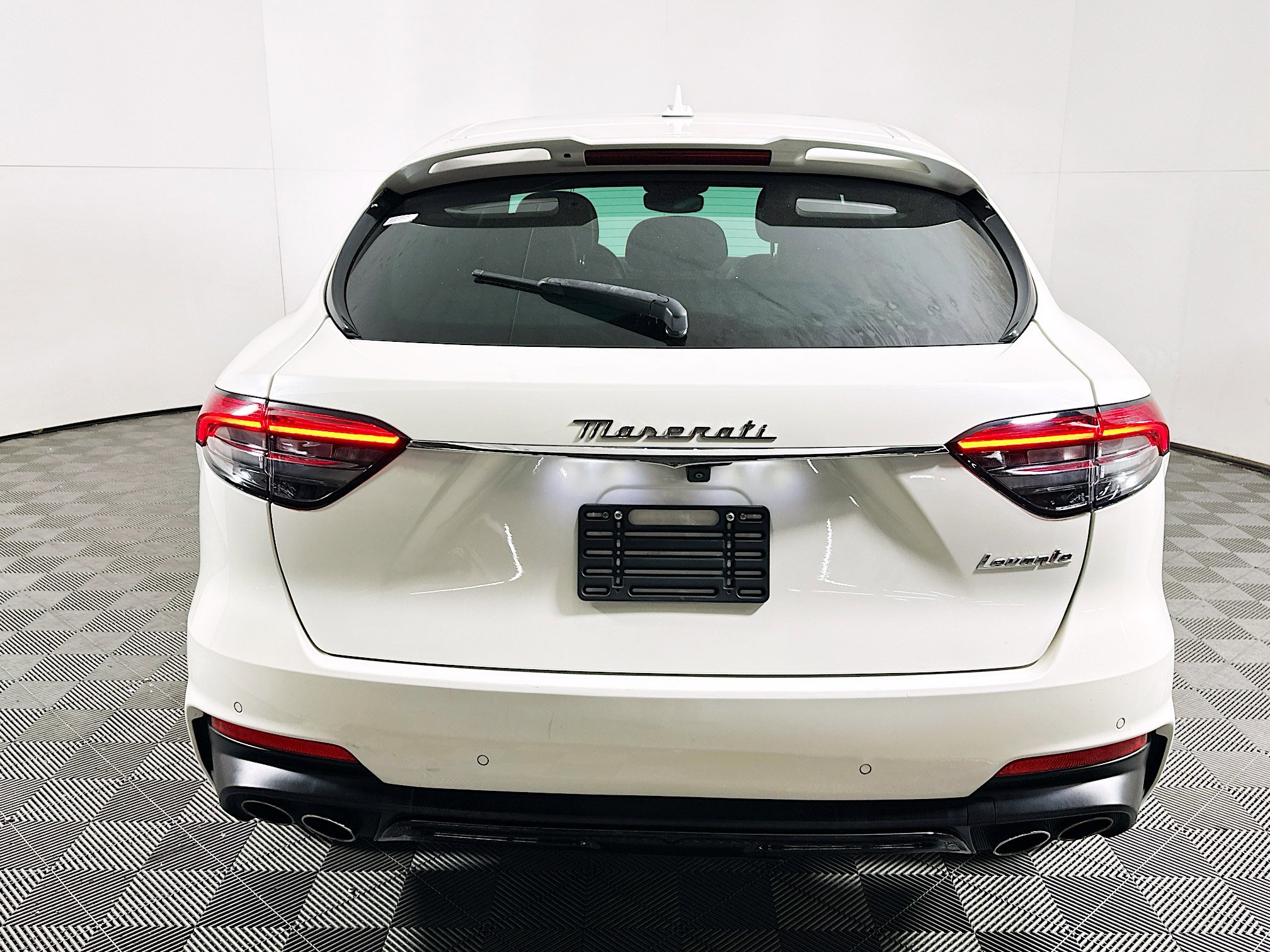 Used 2022 Maserati Levante Modena image 4