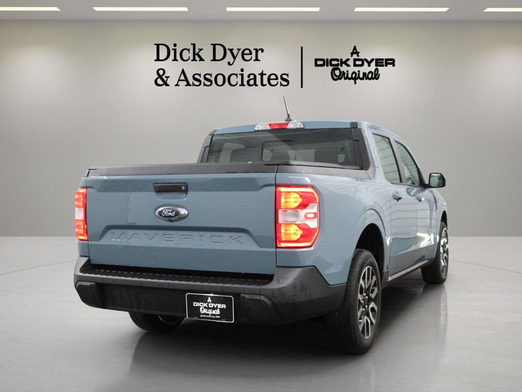Used 2022 Ford Maverick Lariat FWD image 11