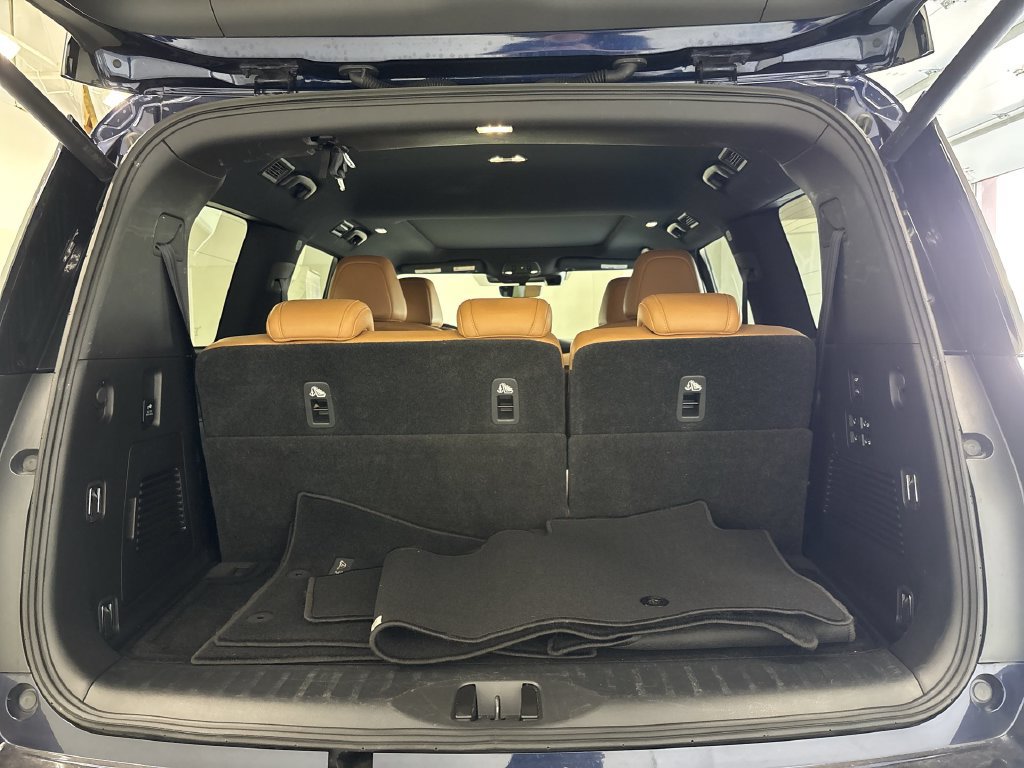 Certified 2025 Nissan Armada Platinum Reserve AWD/4WD image 16