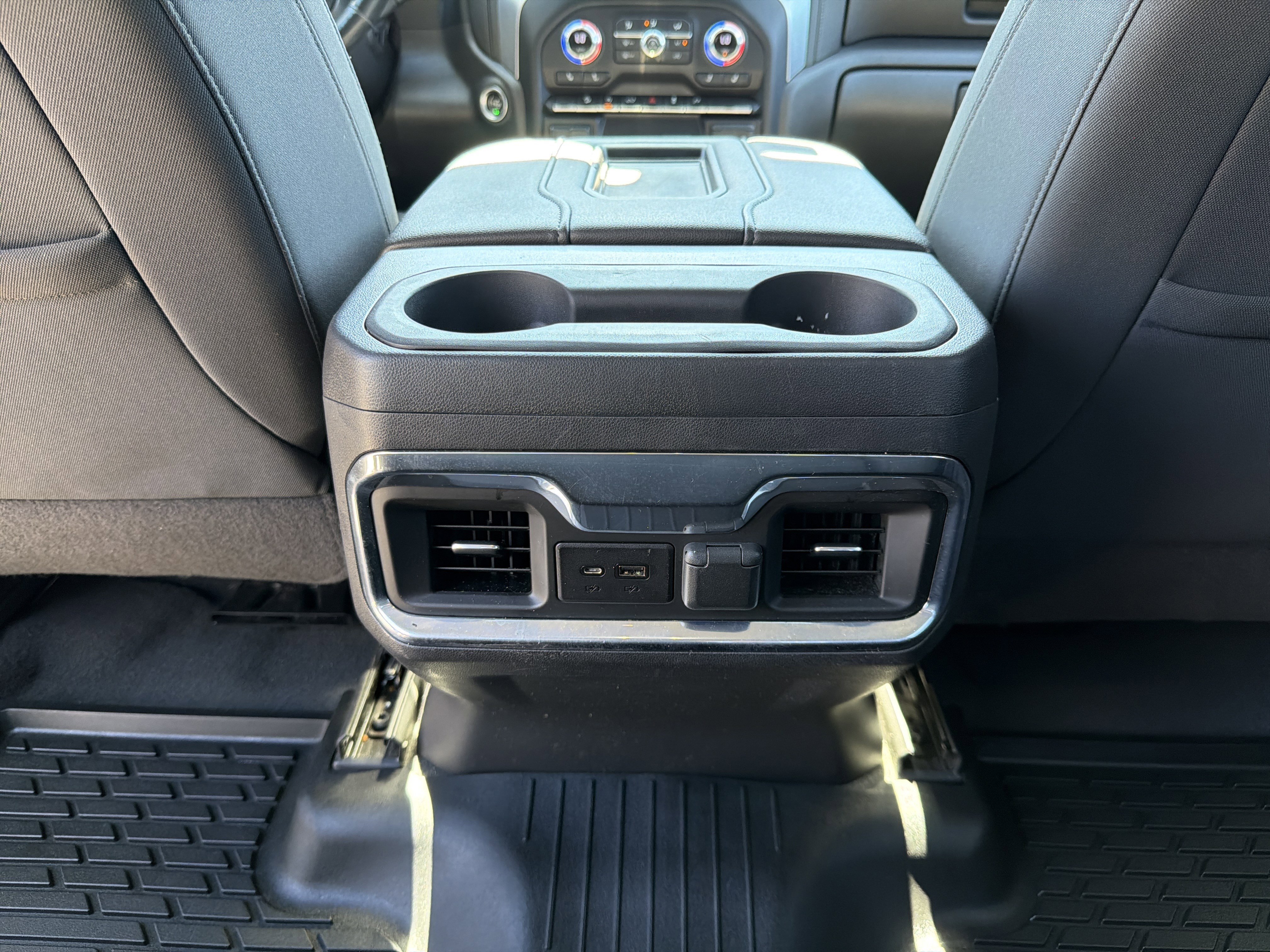 Used 2021 GMC Sierra 1500 Elevation w/ Preferred Package image 23