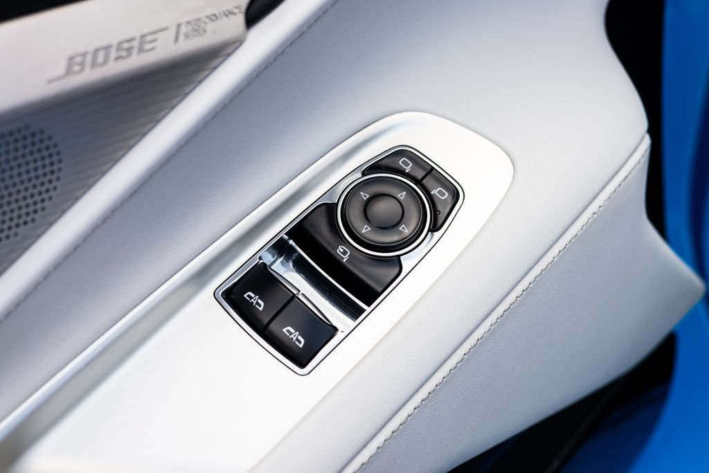 Used 2021 Chevrolet Corvette Stingray Preferred Cpe w/ Z51 Performance Package RWD image 21