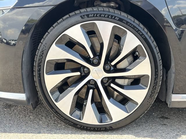 Used 2023 Lucid Air Touring AWD/4WD image 33
