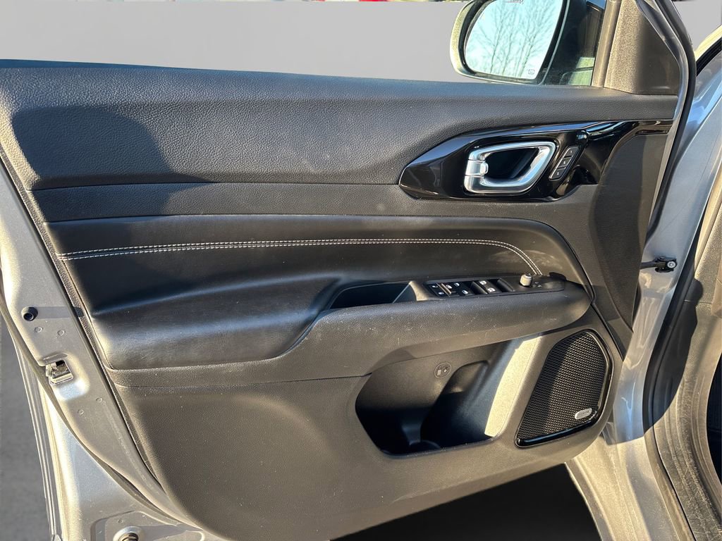 Used 2022 Jeep Compass High Altitude image 25