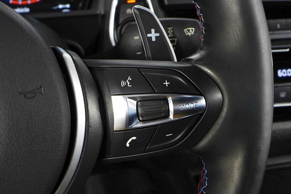 Used 2016 BMW M2 RWD image 27