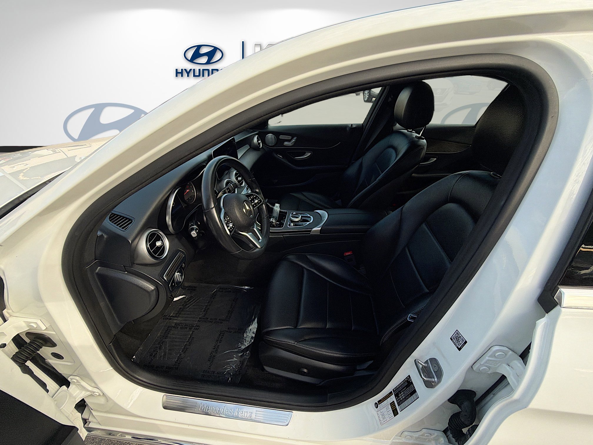 Used 2019 Mercedes-Benz C 300 Sedan image 16