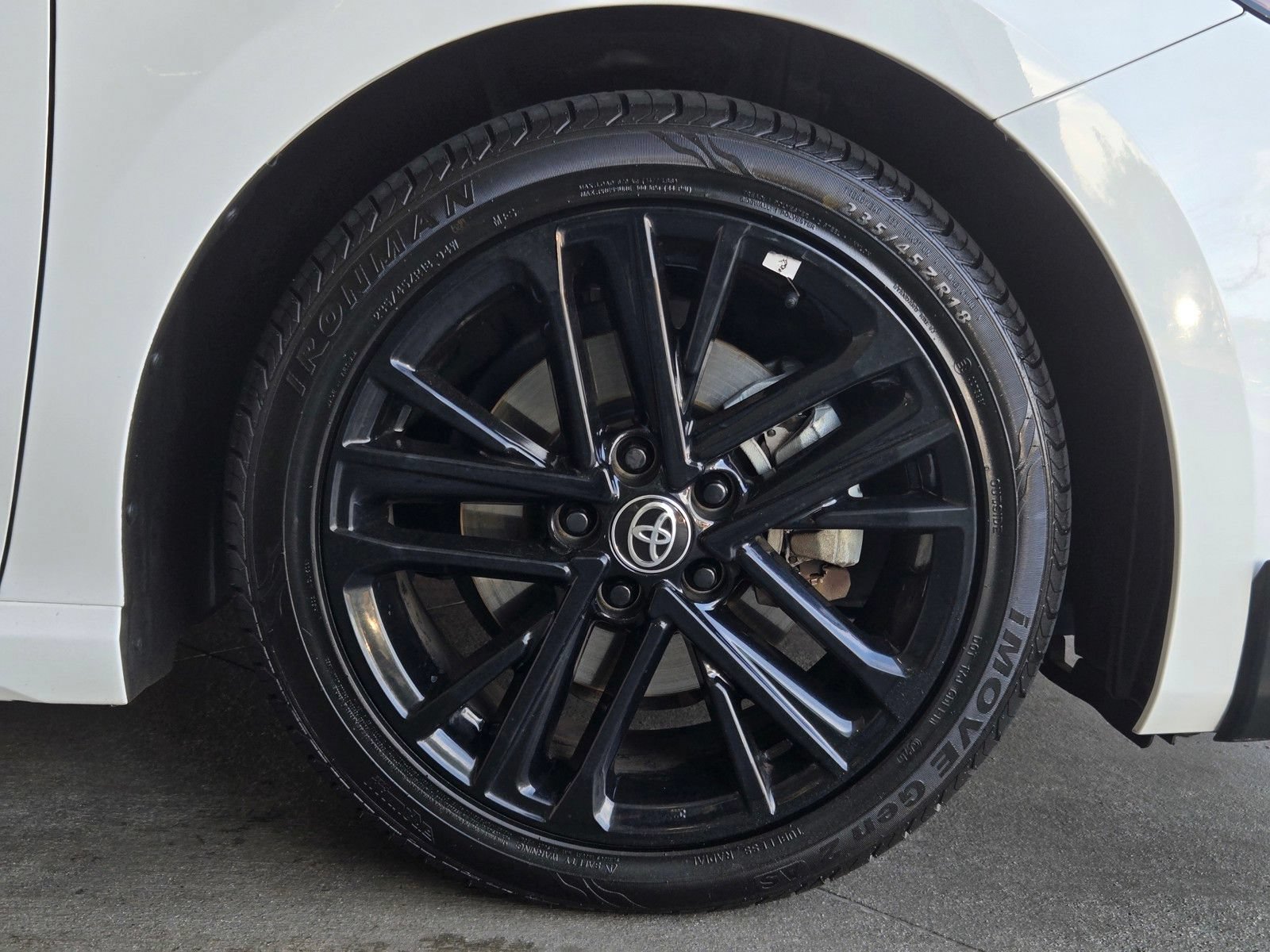 Certified 2025 Toyota Camry SE w/ Convenience Package FWD image 5