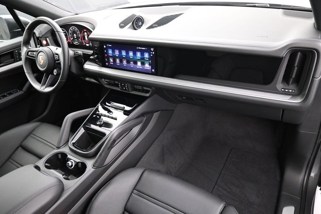 Certified 2026 Porsche Cayenne E-Hybrid AWD/4WD image 29