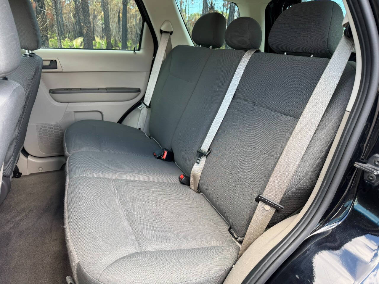 Used 2008 Ford Escape XLS FWD image 16