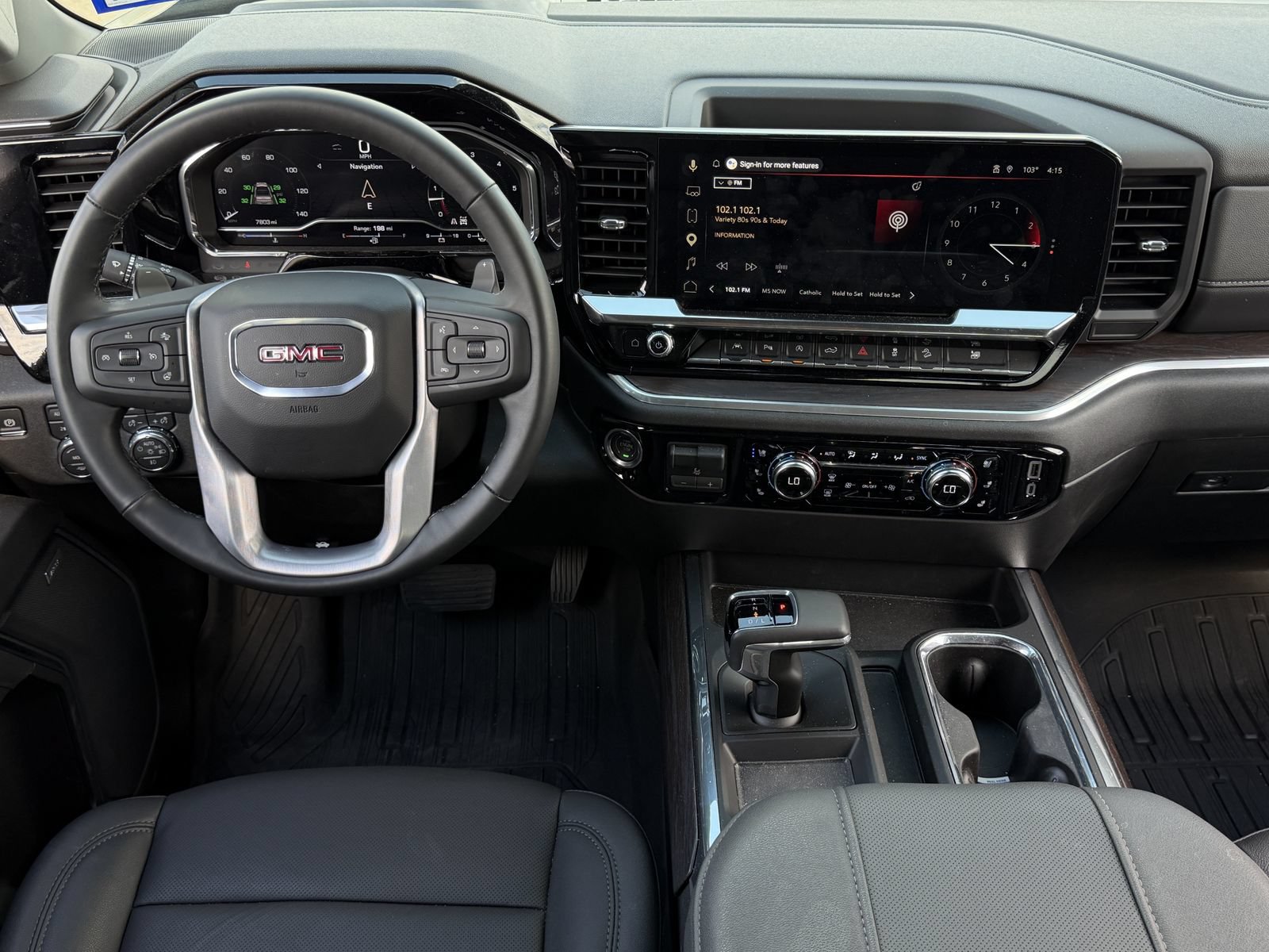 Used 2025 GMC Sierra 1500 SLT AWD/4WD image 15