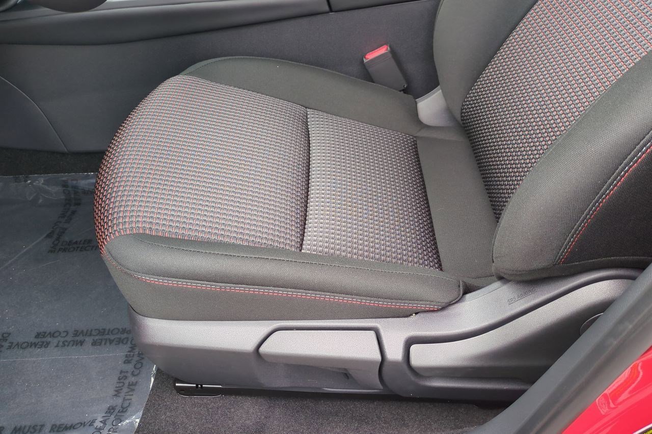 New 2026 Nissan Sentra SR w/ Floor Mat Package FWD image 16