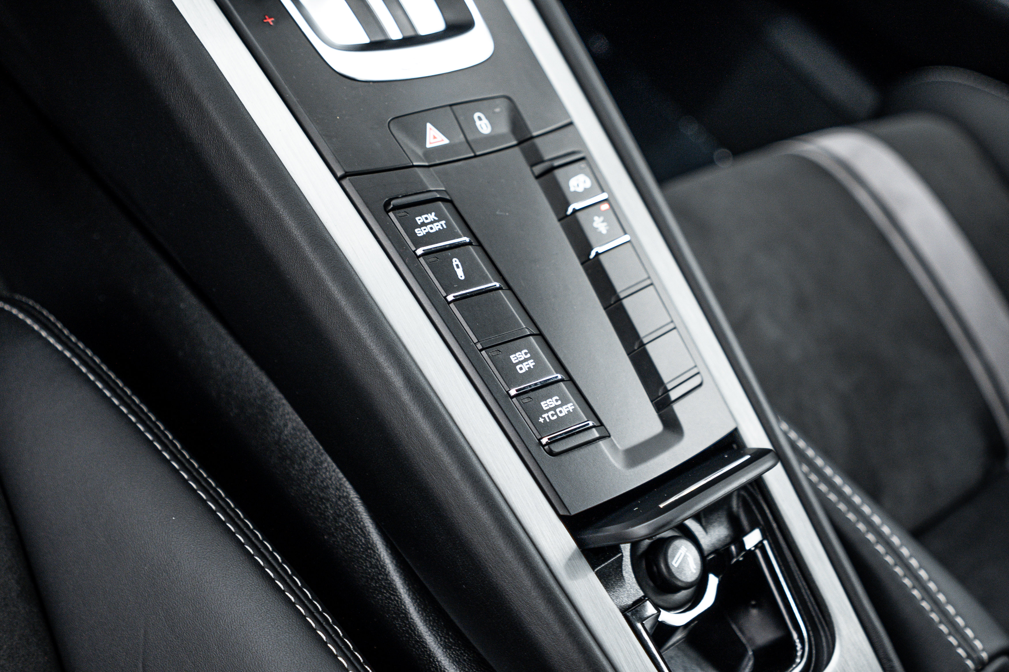 Certified 2018 Porsche 911 GT3 image 16