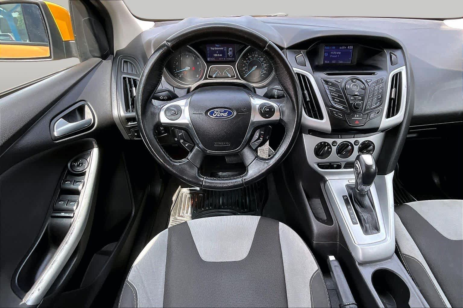 Used 2012 Ford Focus SE FWD image 6
