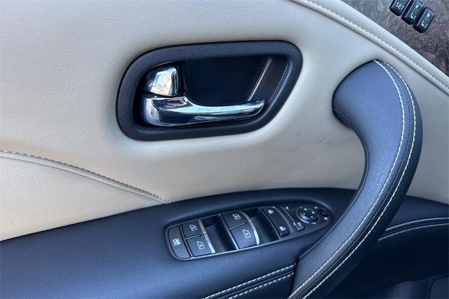 Certified 2023 INFINITI QX80 Premium Select w/ Cargo Package image 11