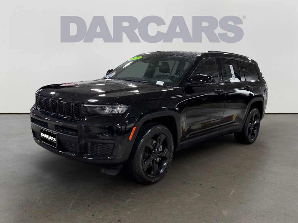 Used 2023 Jeep Grand Cherokee L Laredo AWD/4WD image 3