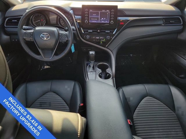 Used 2023 Toyota Camry SE FWD image 14