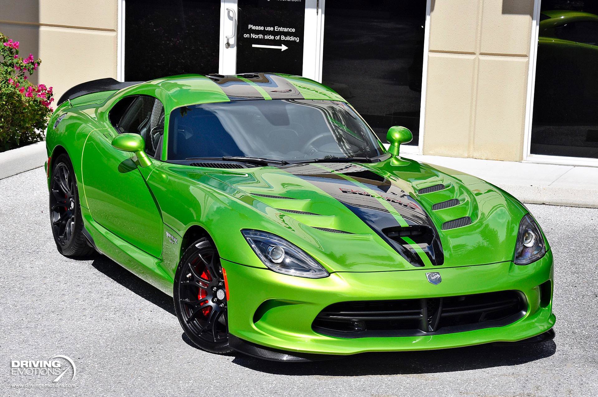 Used 2017 Dodge Viper GTC w/ Advanced Aerodynamics Package RWD image 5