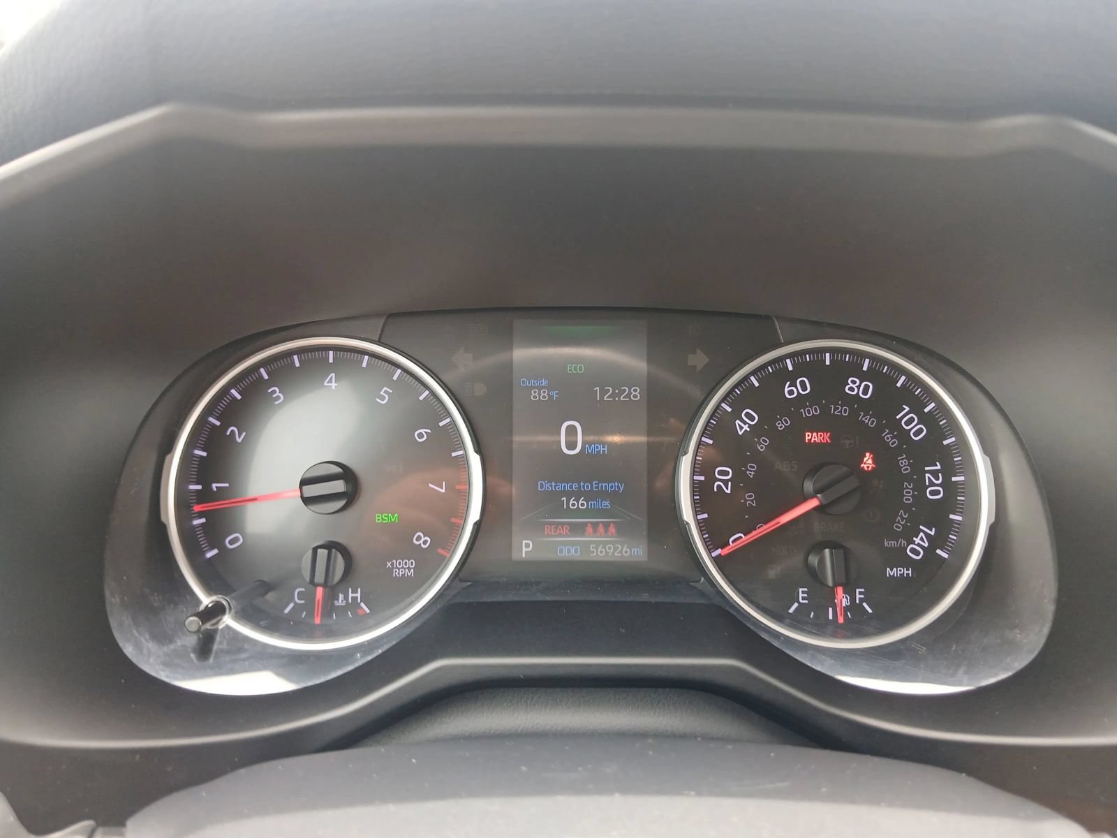 Used 2020 Toyota RAV4 XLE w/ Convenience Package FWD image 33