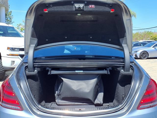 Used 2018 Mercedes-Benz S 560 Sedan image 30
