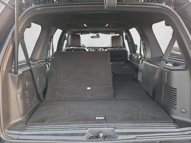 Used 2017 Ford Expedition Limited w/ Equipment Group 301A AWD/4WD image 6