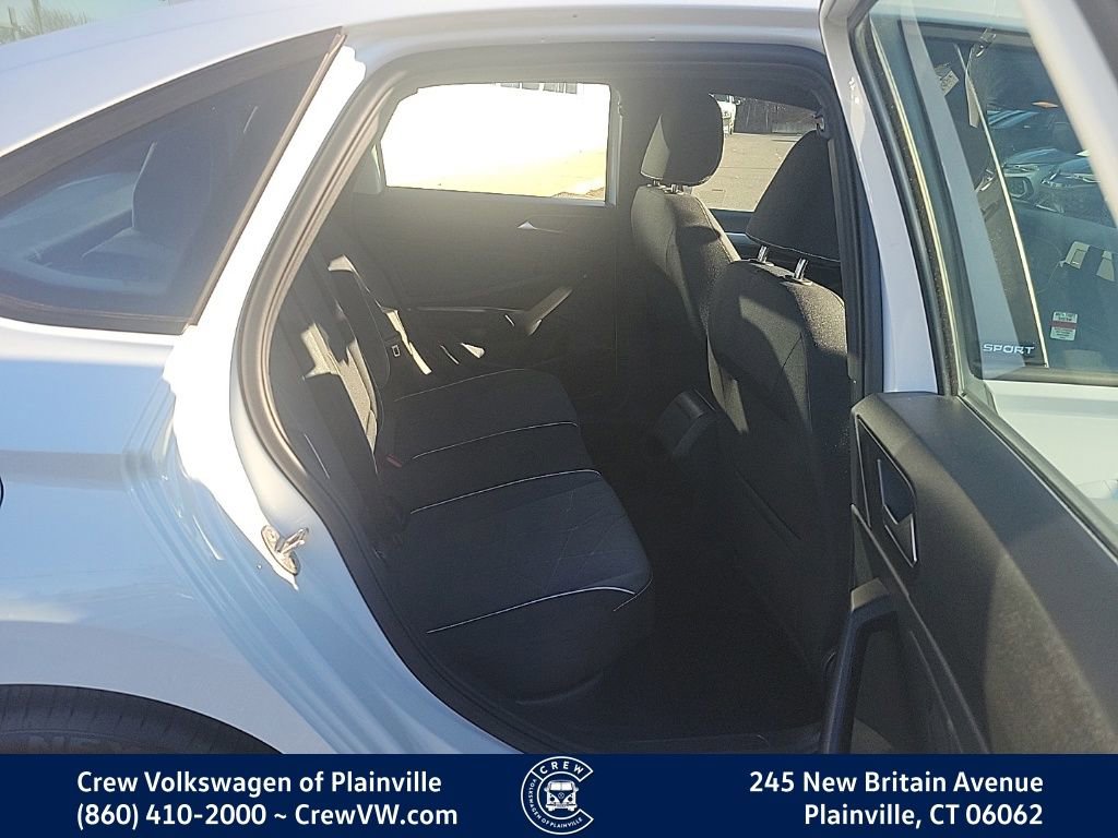 Certified 2025 Volkswagen Jetta Sport image 15