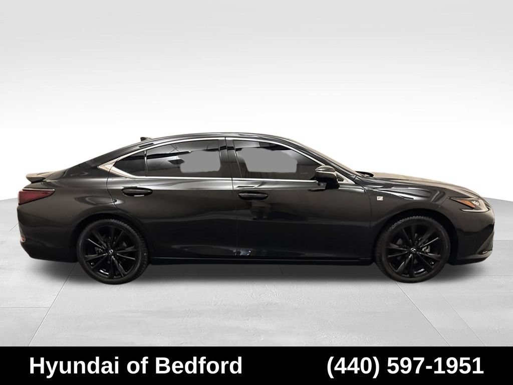 Used 2024 Lexus ES 350 F Sport w/ Accessory Package (Z2) FWD image 4