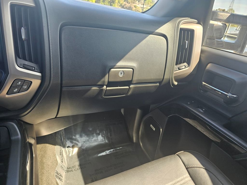 Used 2015 GMC Sierra 2500 Denali w/ Duramax Plus Package image 19