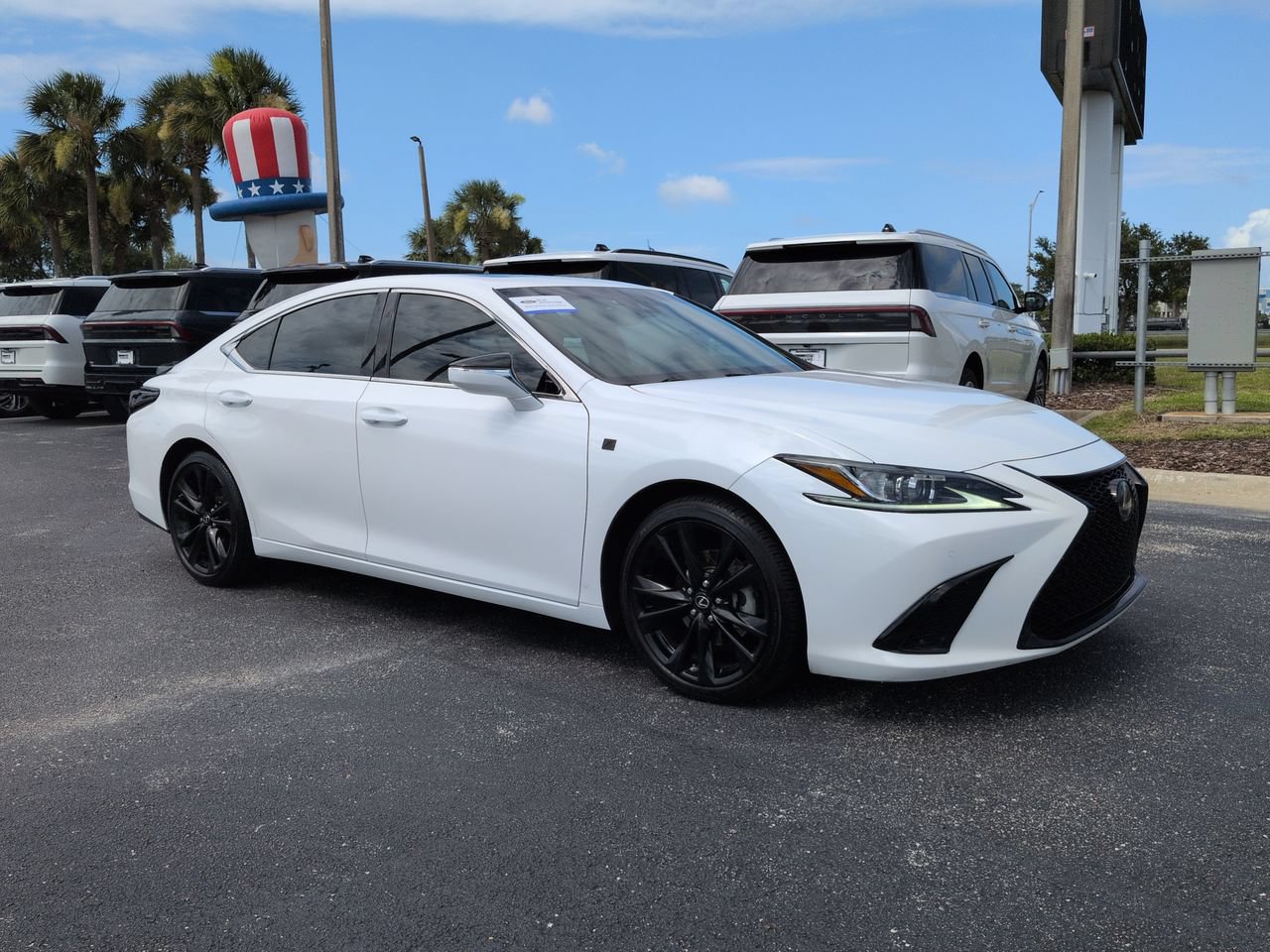 Used 2021 Lexus ES 350 F Sport w/ Accessory Package FWD image 2