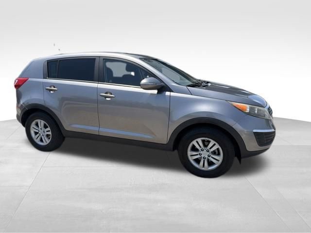Used 2011 Kia Sportage LX FWD image 11