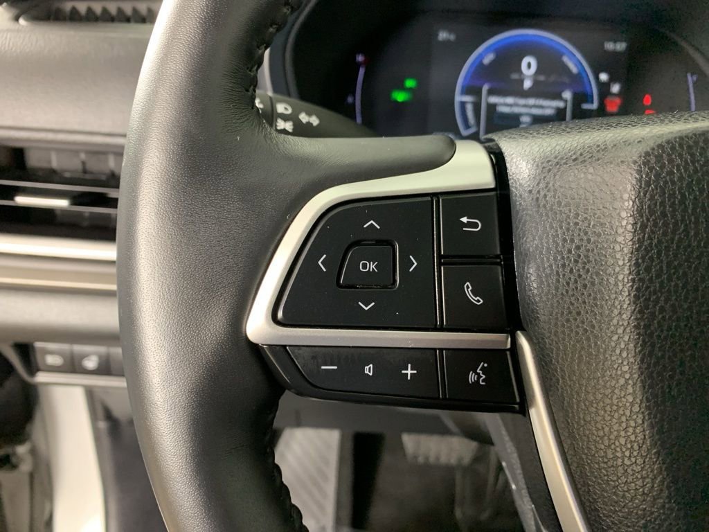 Used 2024 Toyota Grand Highlander AWD Hybrid image 22