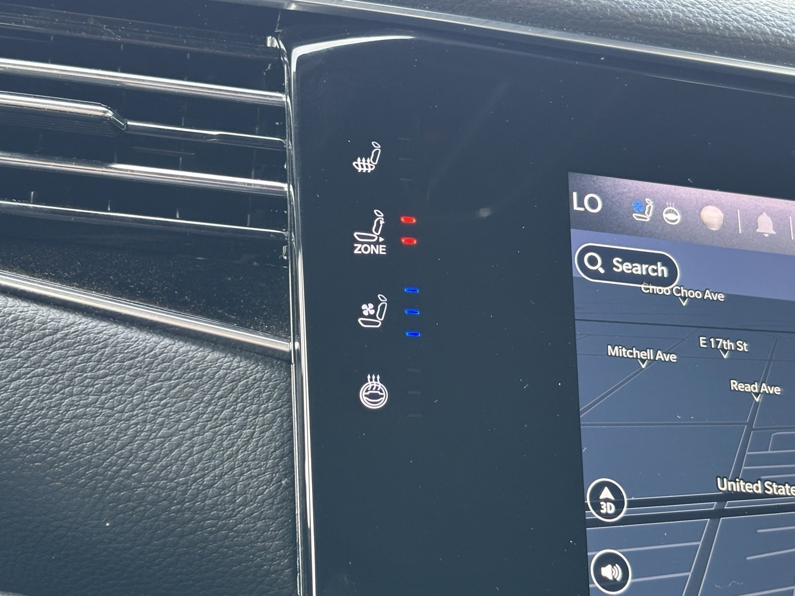 Used 2024 Jeep Wagoneer Series II w/ Flexible Seating Group image 5