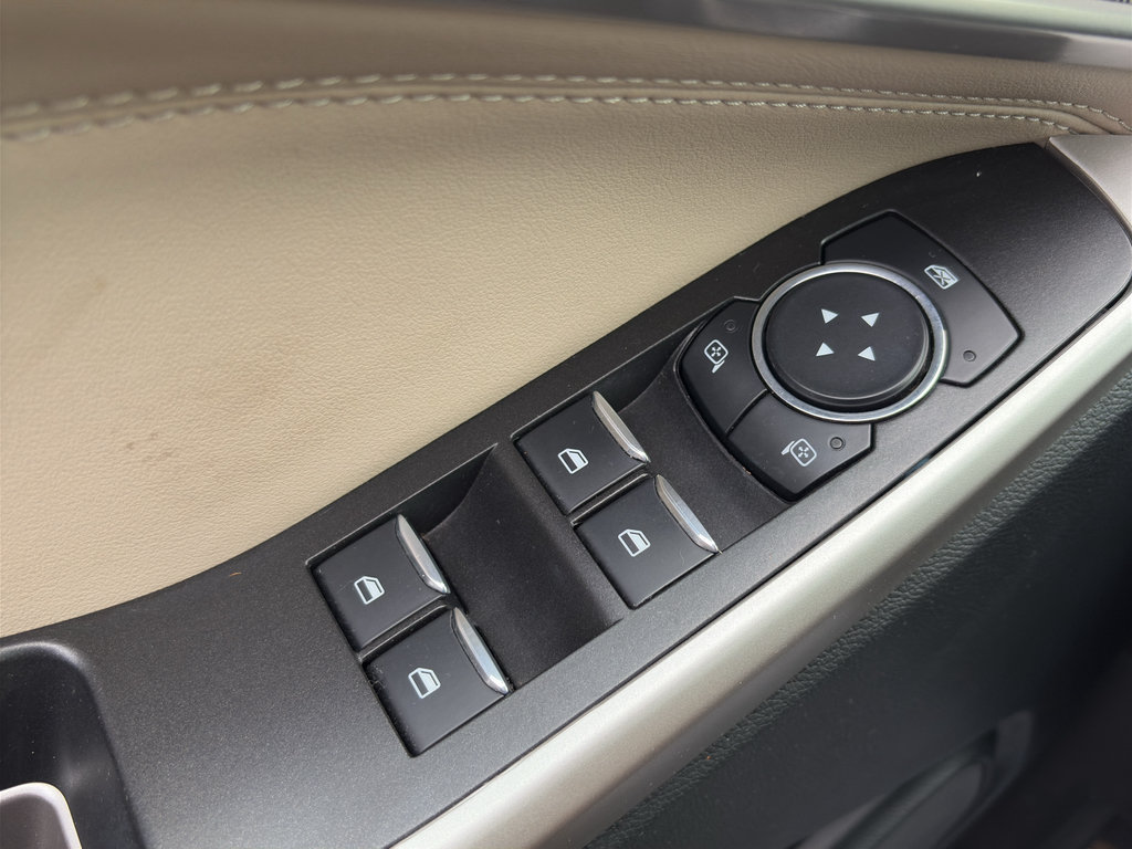 Used 2023 Ford Explorer XLT RWD image 26