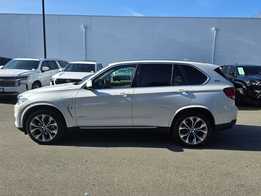 Used 2017 BMW X5 xDrive40e image 39