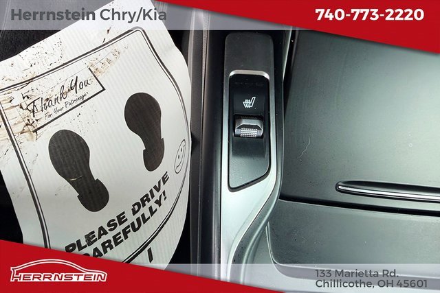 Used 2023 Kia Sorento EX image 19