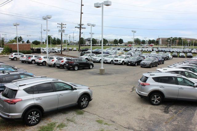 Used 2021 Toyota Camry XSE image 23