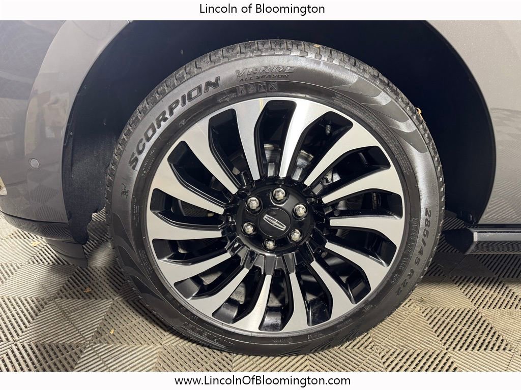 Used 2024 Lincoln Navigator L Black Label image 14
