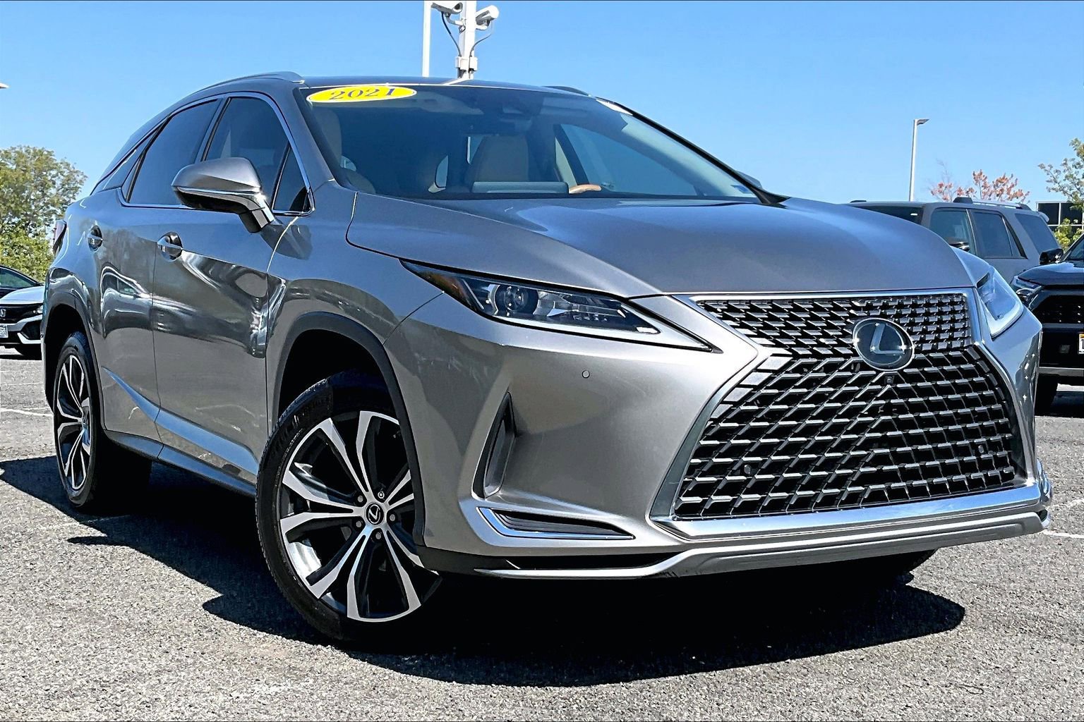 Used 2021 Lexus RX 350 FWD w/ Premium Package image 2