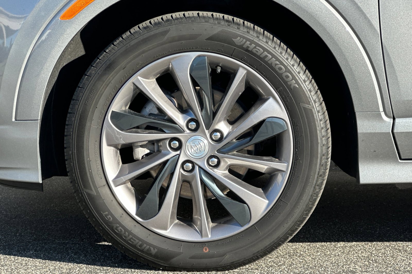 Used 2023 Buick Encore GX Select w/ Sport Touring Package image 36