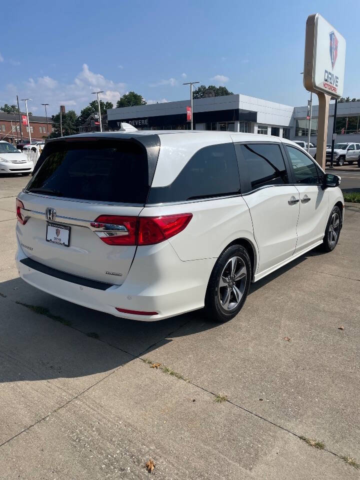 Used 2018 Honda Odyssey Touring image 5