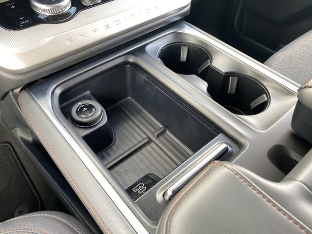 Certified 2025 Ford Expedition Max Active AWD/4WD image 33