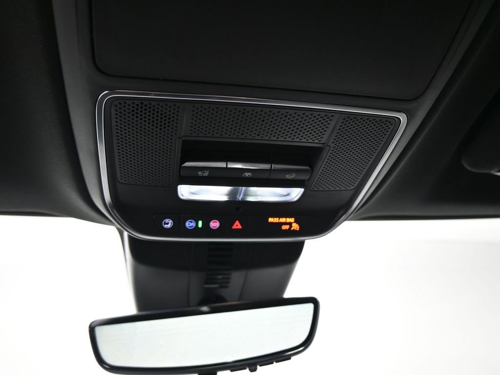 New 2026 GMC Acadia Denali w/ Super Cruise Package image 20