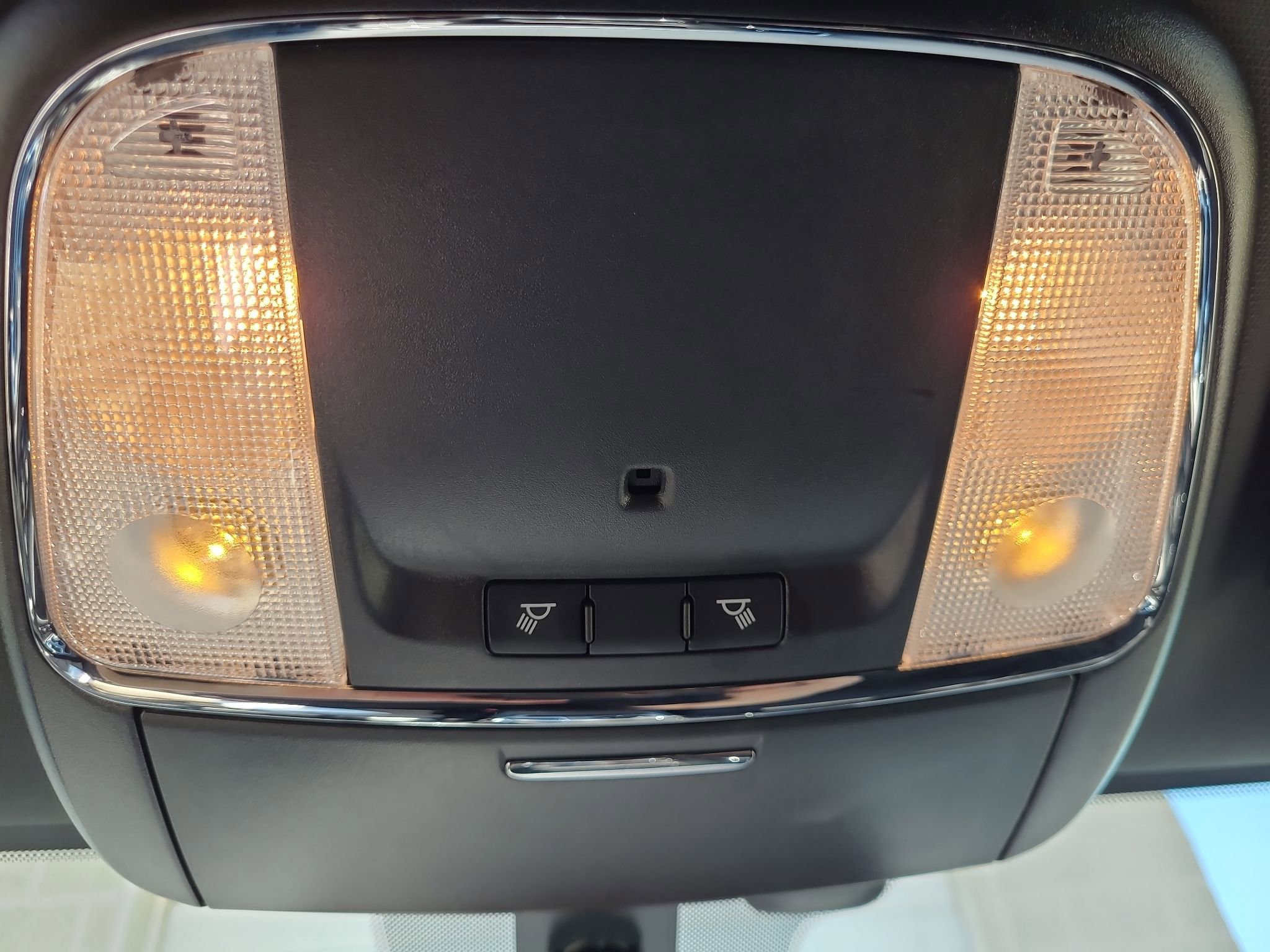 Used 2021 Jeep Grand Cherokee Laredo image 22