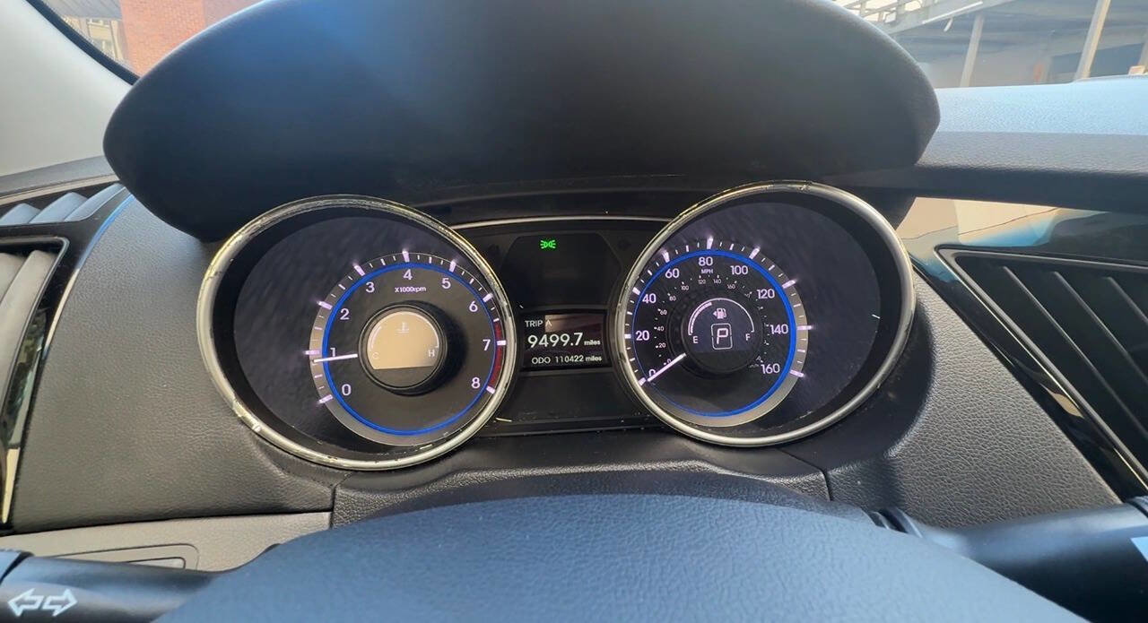 Used 2013 Hyundai Sonata Limited w/ Premium Pkg image 19