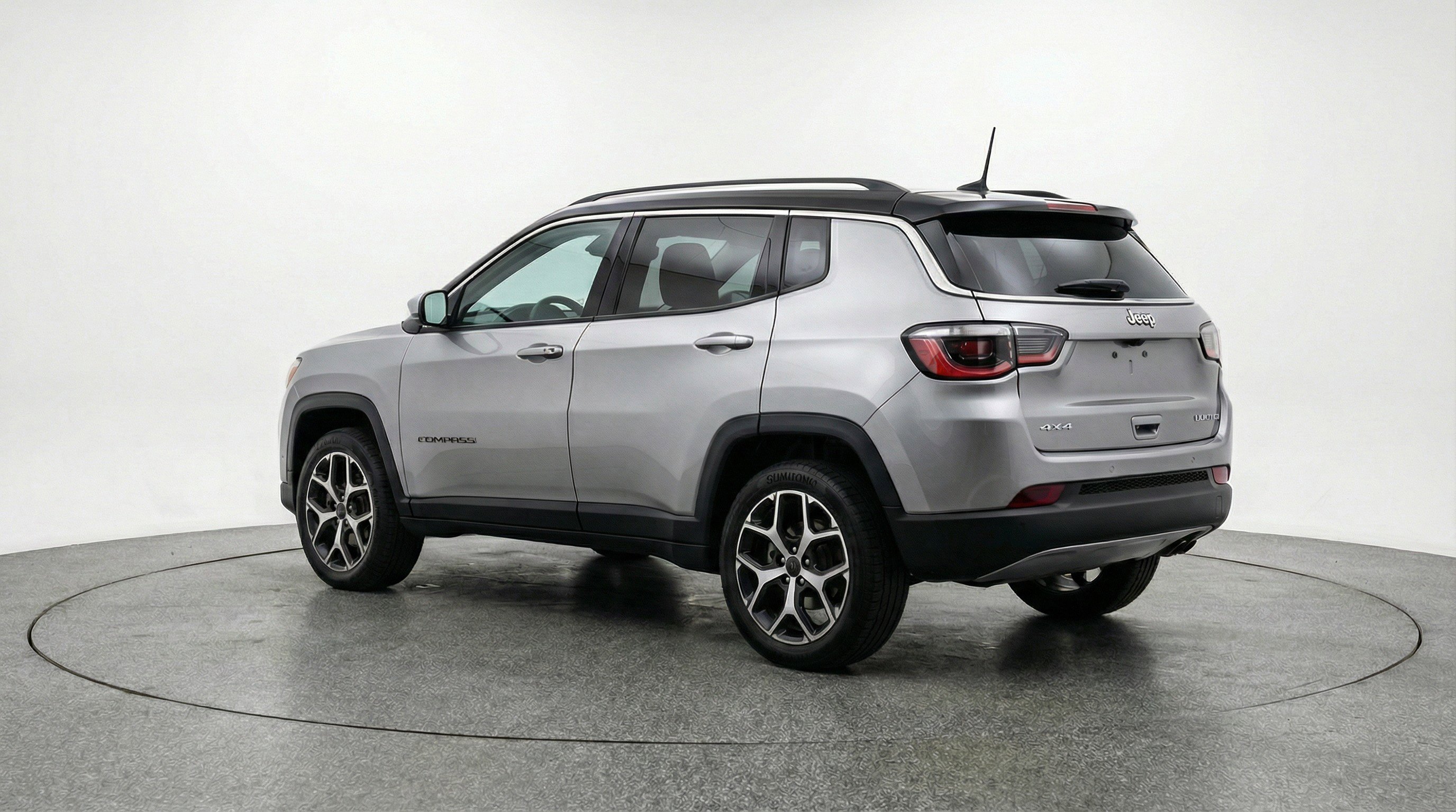 Used 2025 Jeep Compass Limited AWD/4WD image 6