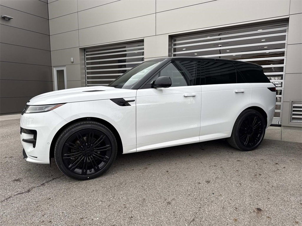 New 2026 Land Rover Range Rover Sport Dynamic SE image 3
