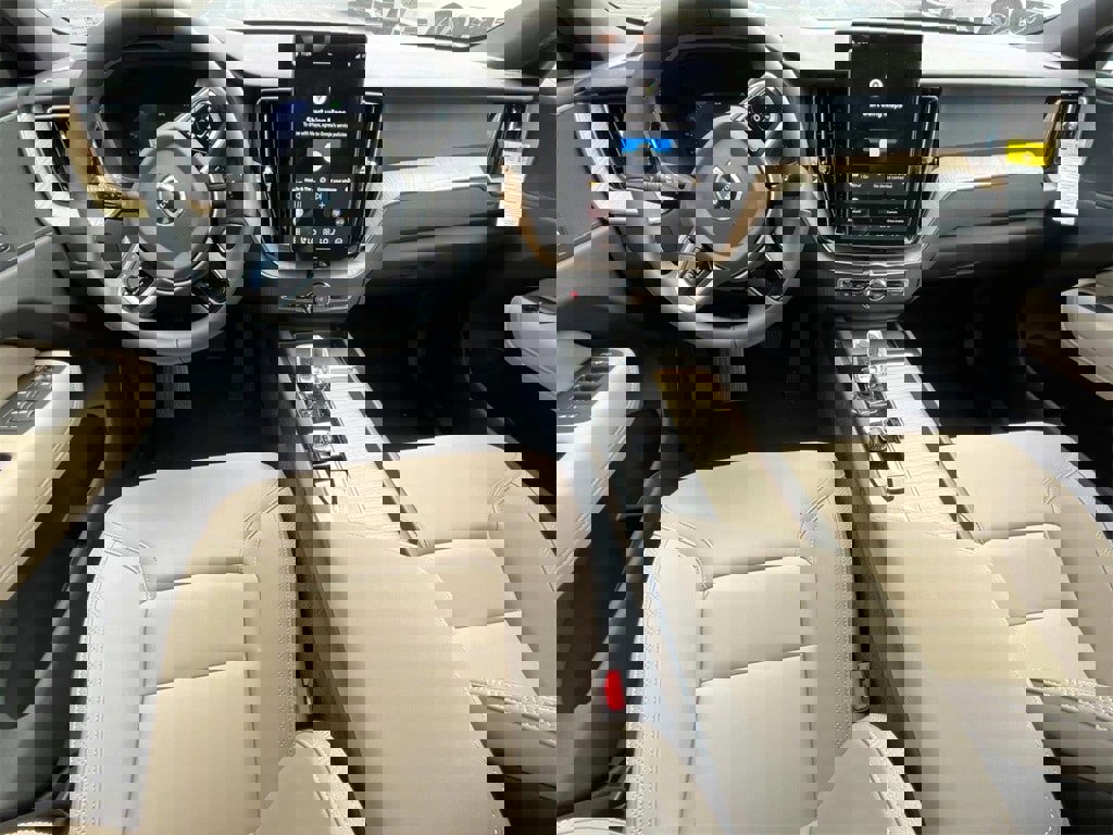 Certified 2026 Volvo XC60 B5 Plus w/ Protection Package Premier AWD/4WD image 16