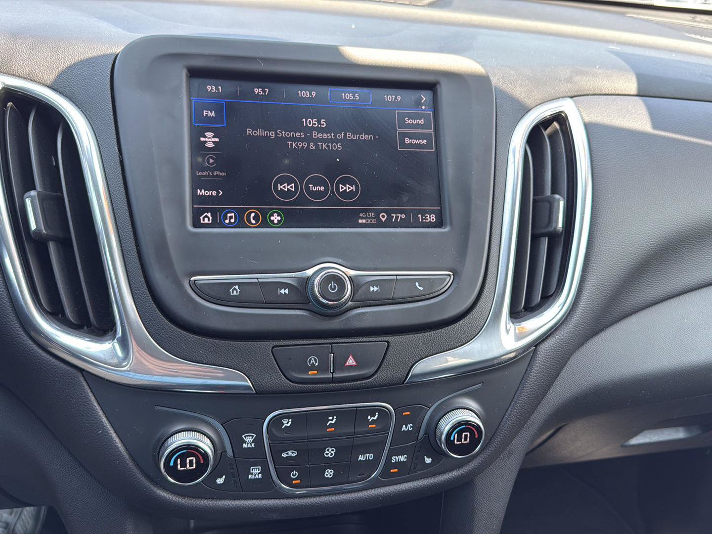 Used 2022 Chevrolet Equinox LT AWD/4WD image 37
