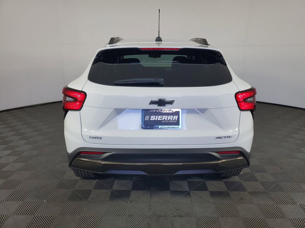 New 2026 Chevrolet Trax ACTIV FWD image 5